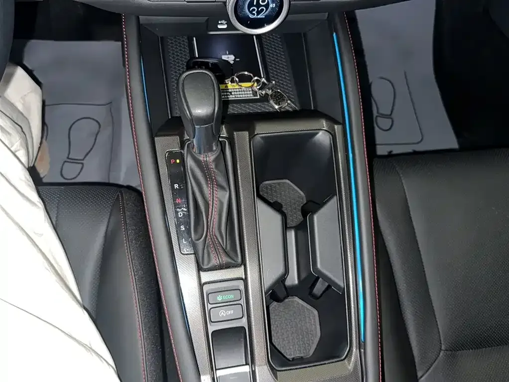 Honda Accord — фото 3
