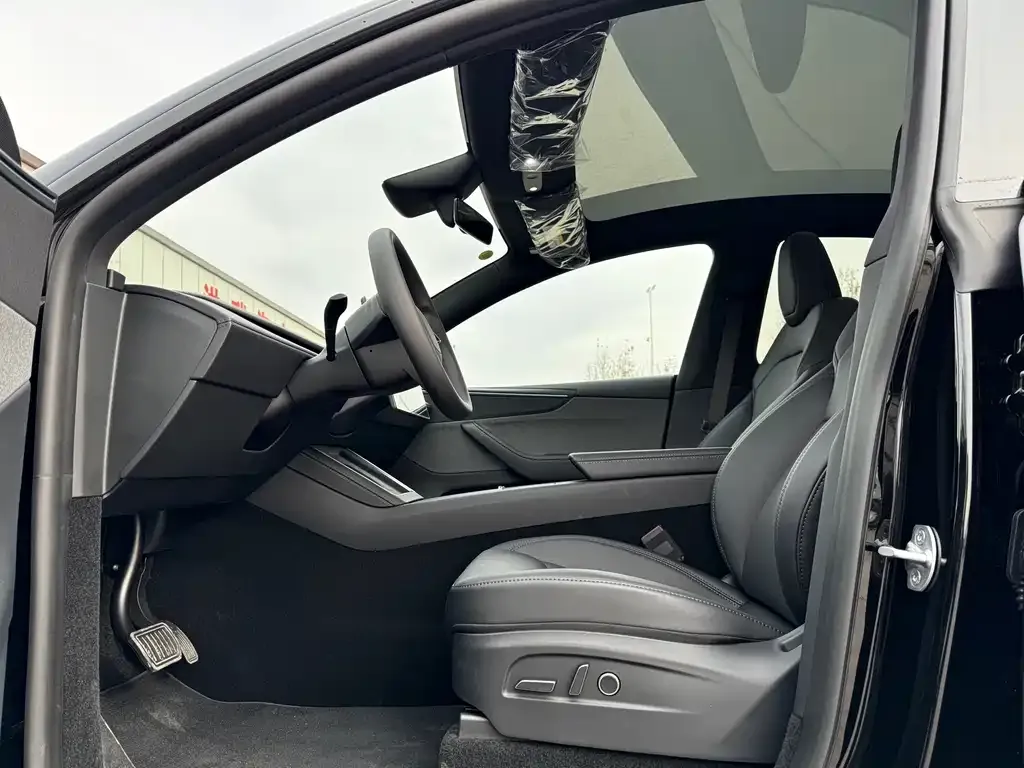 Tesla Model Y 2026 из CN, фото 6