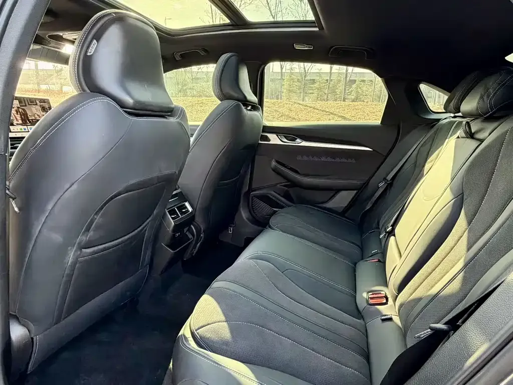 Geely Xingrui 2025 из CN, фото 6