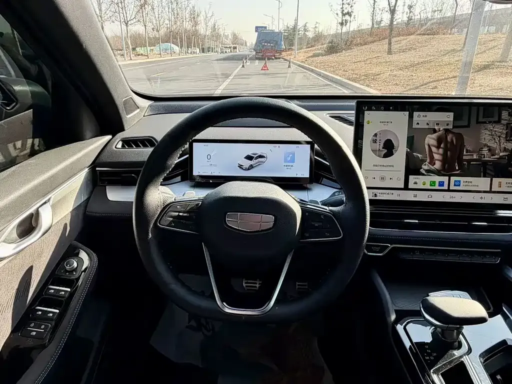 Geely Xingrui 2025 из CN, фото 5
