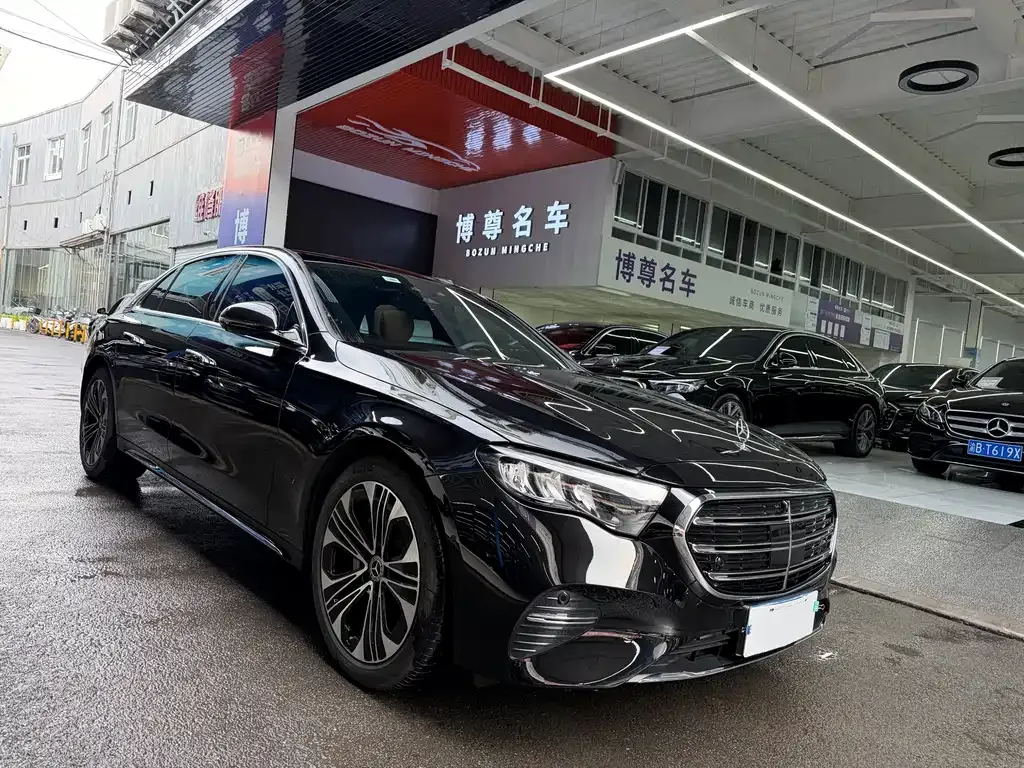 Mercedes-Benz E-Class 2025 из CN, фото 10