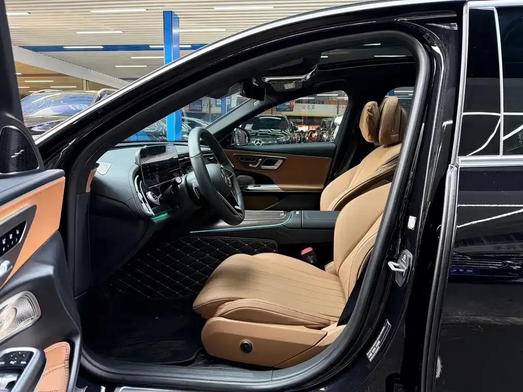 Mercedes-Benz E-Class 2025 из CN, фото 7