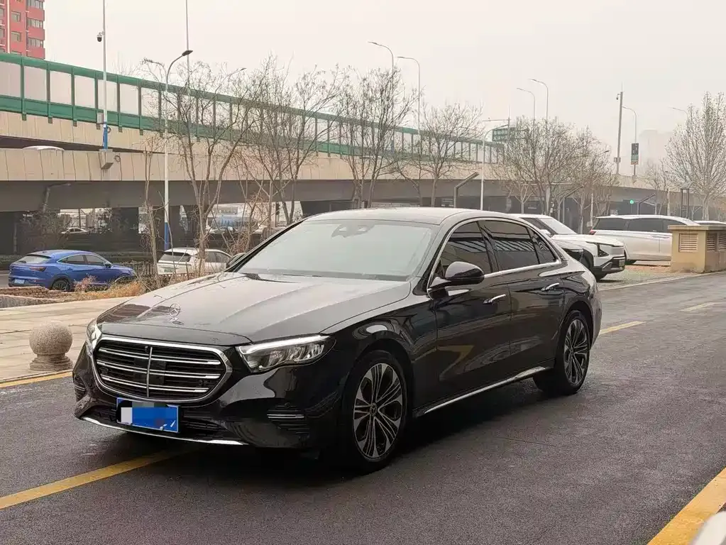 Mercedes-Benz E-Class 2025 из CN, фото 1