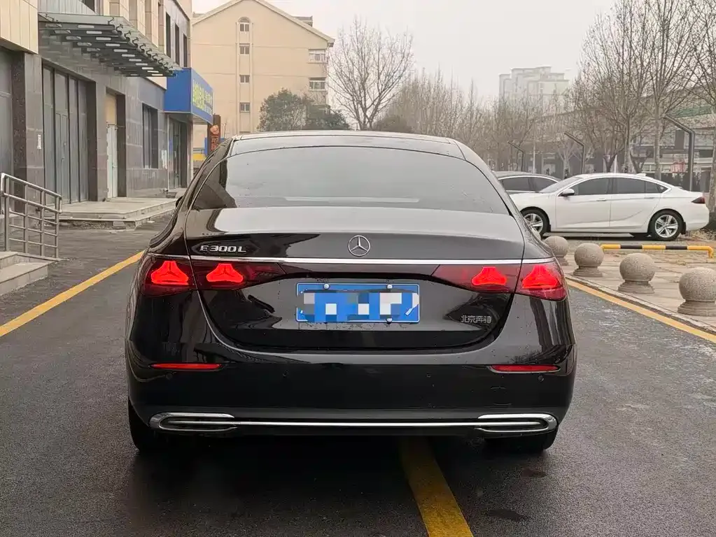 Mercedes-Benz E-Class 2025 из CN, фото 4
