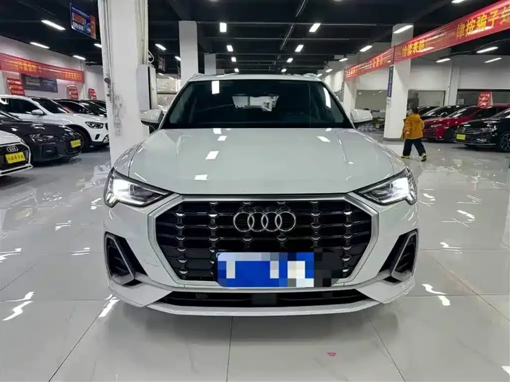 Audi Q3 2022 из CN, фото 8