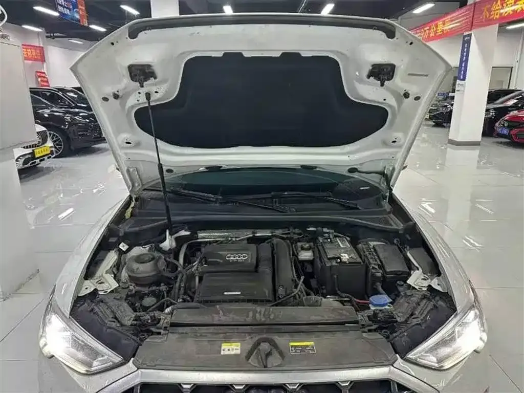 Audi Q3 2022 из CN, фото 5