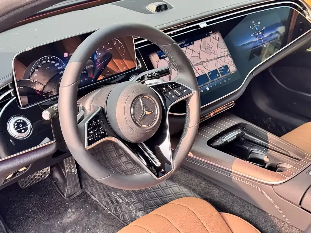 Mercedes-Benz E-Class 2025 из CN, фото 3