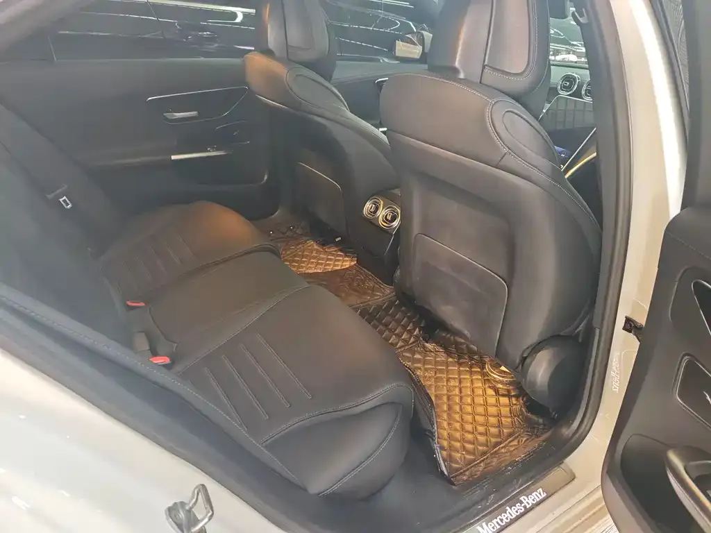 Mercedes-Benz C-Class 2023 из CN, фото 4