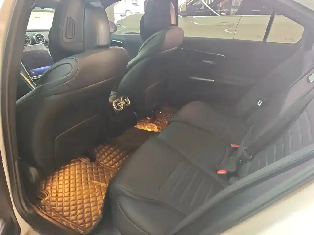 Mercedes-Benz C-Class 2023 из CN, фото 3