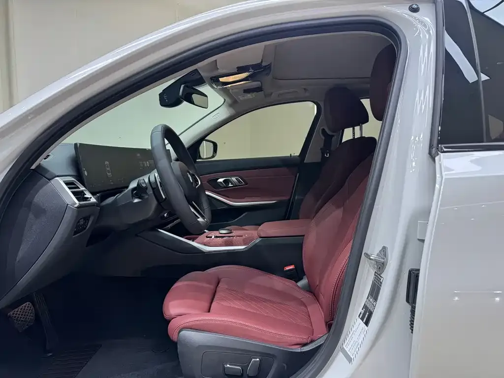 BMW 3 Series 2025 из CN, фото 7