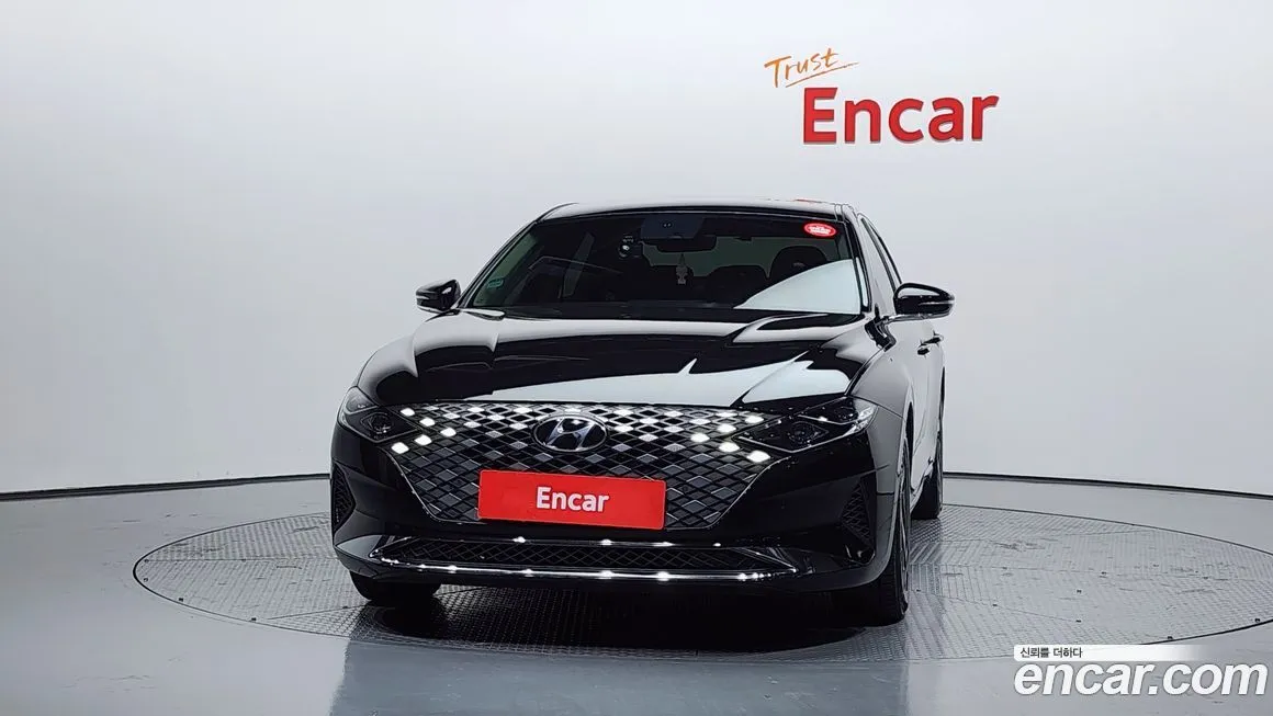 Hyundai Grandeur 2022 из KR, фото 4