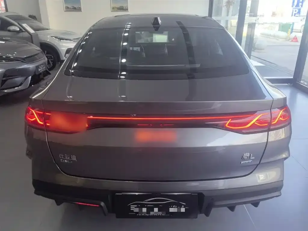 BYD Qin L 2025 из CN, фото 2