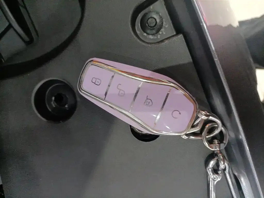 BYD Yuan Plus 2025 из CN, фото 4