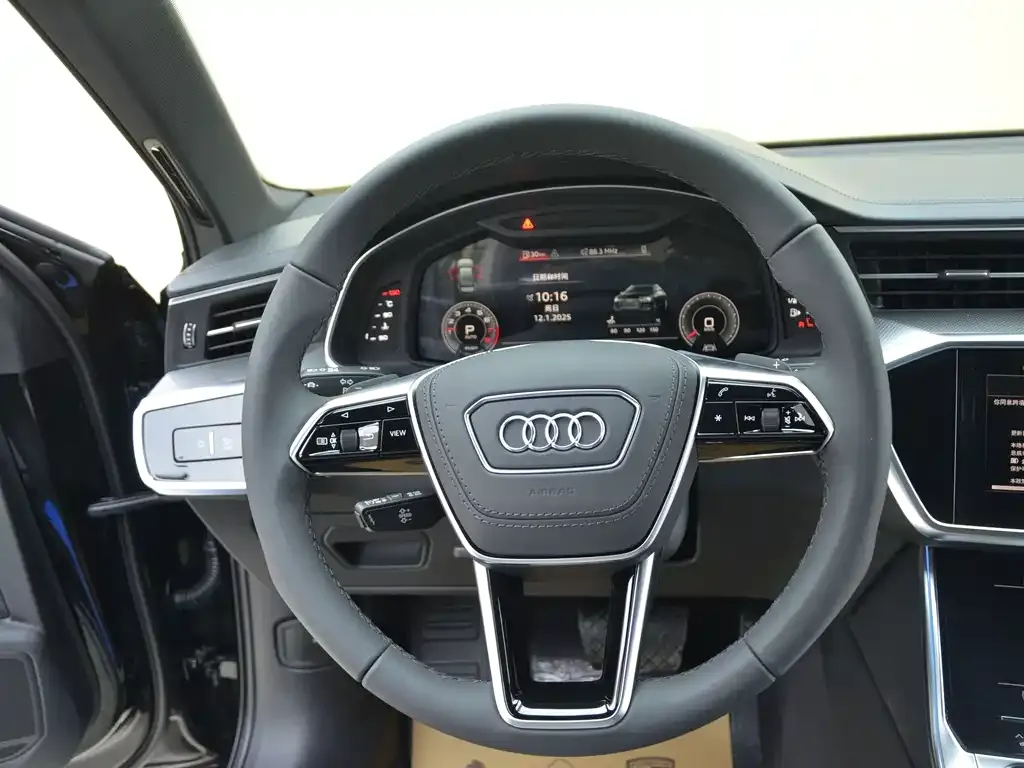 Audi A6L 2025 из CN, фото 4