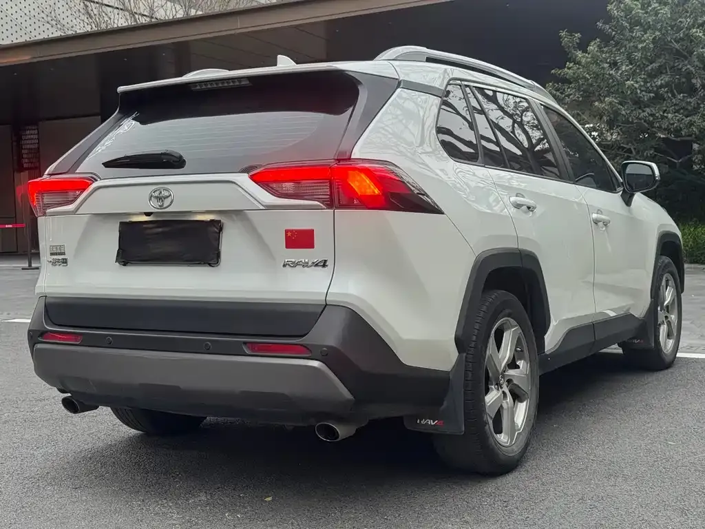 Toyota RAV4 2022 из CN, фото 9