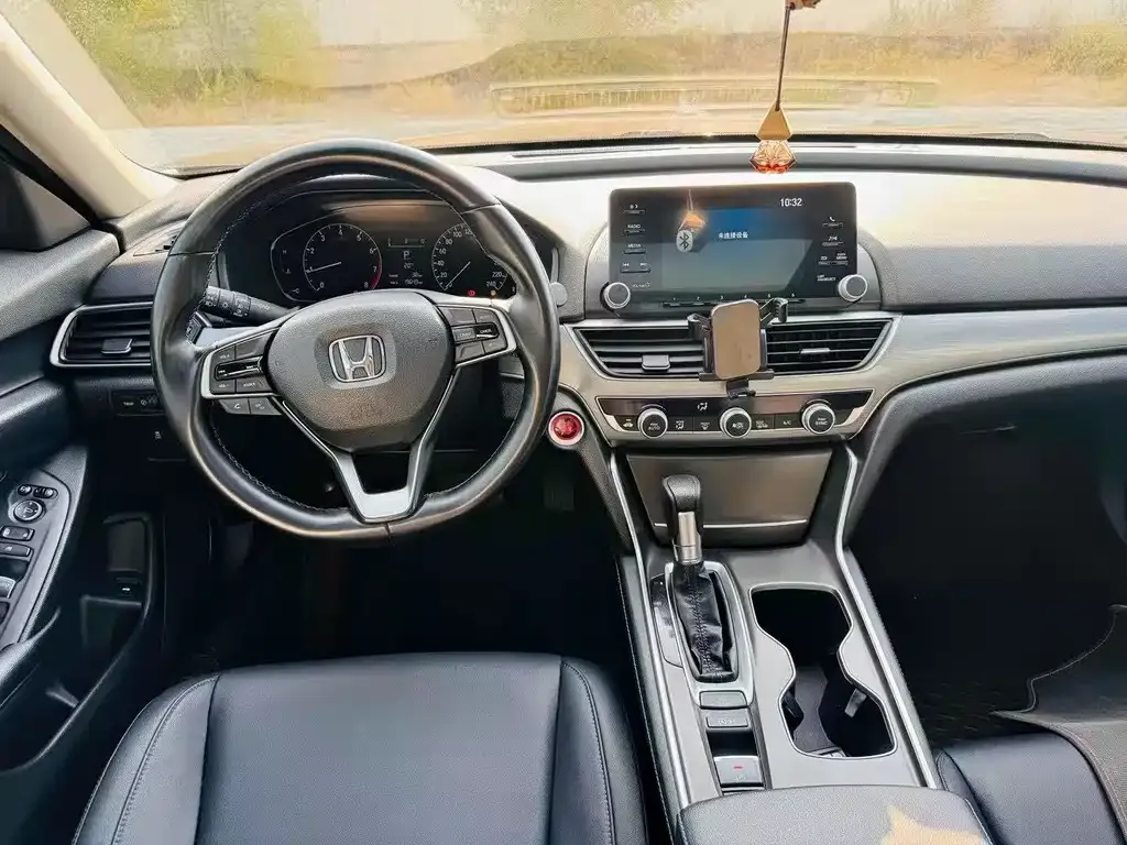Honda Accord 2021 из CN, фото 4