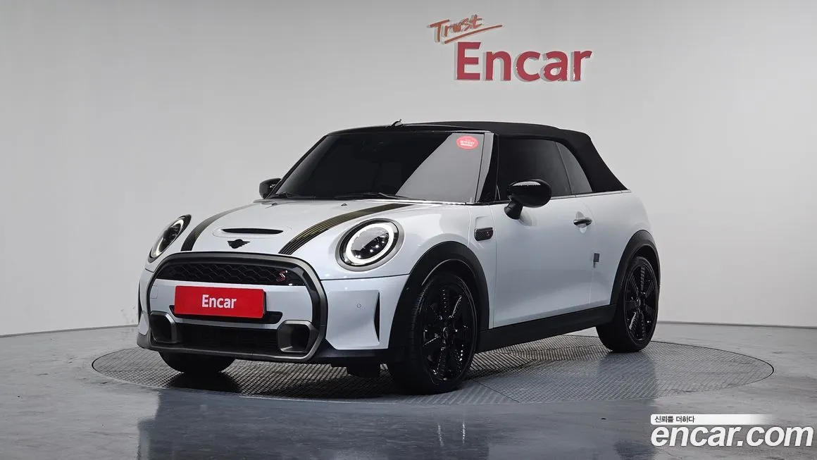 Mini Cooper Convertible 2024 из KR, фото 1