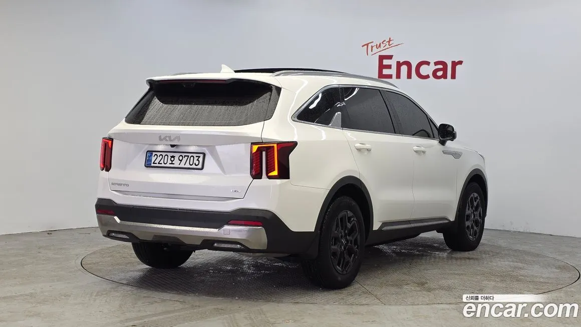 Kia Sorento — фото 3