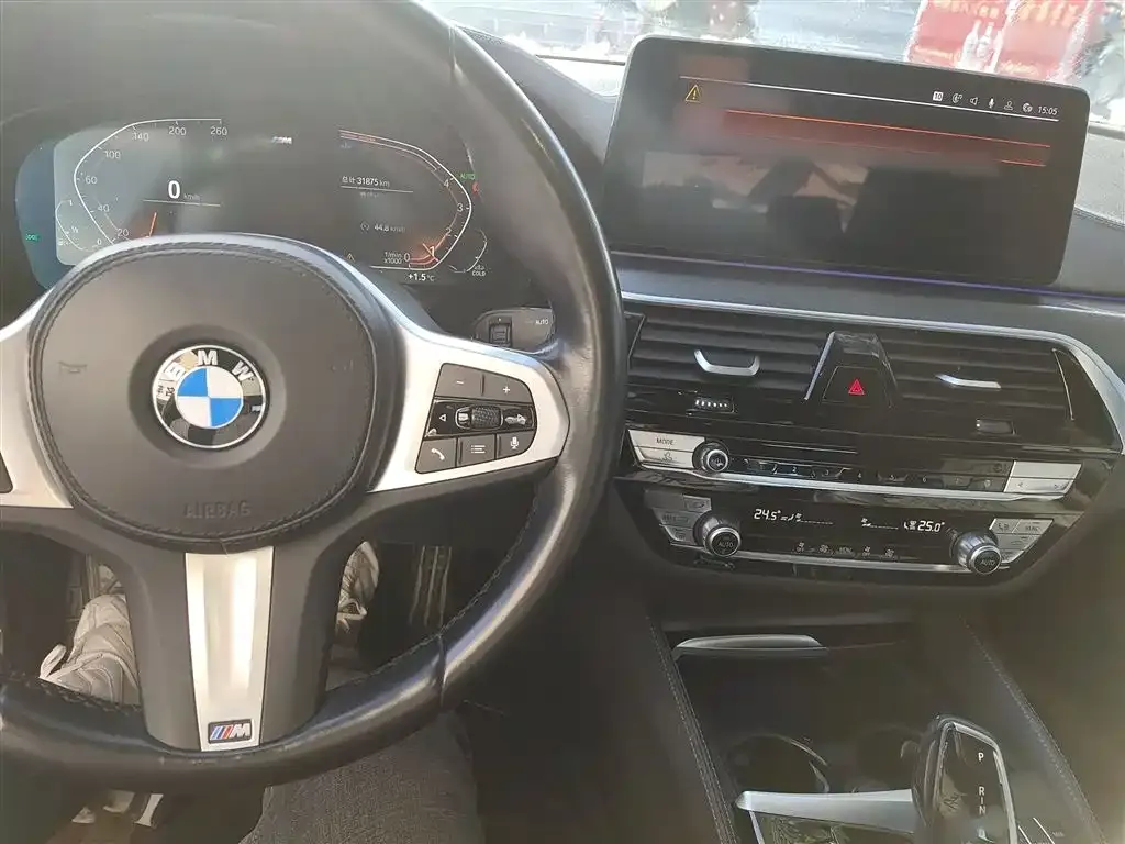 BMW 5 Series (Import) 2023 из CN, фото 6
