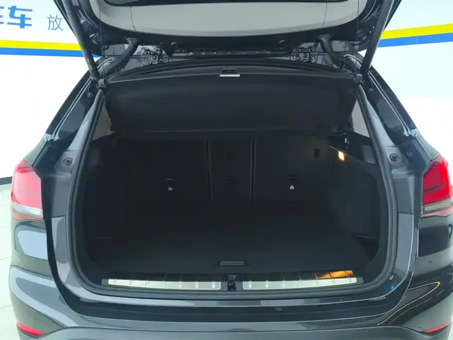BMW X1 2021 из CN, фото 6