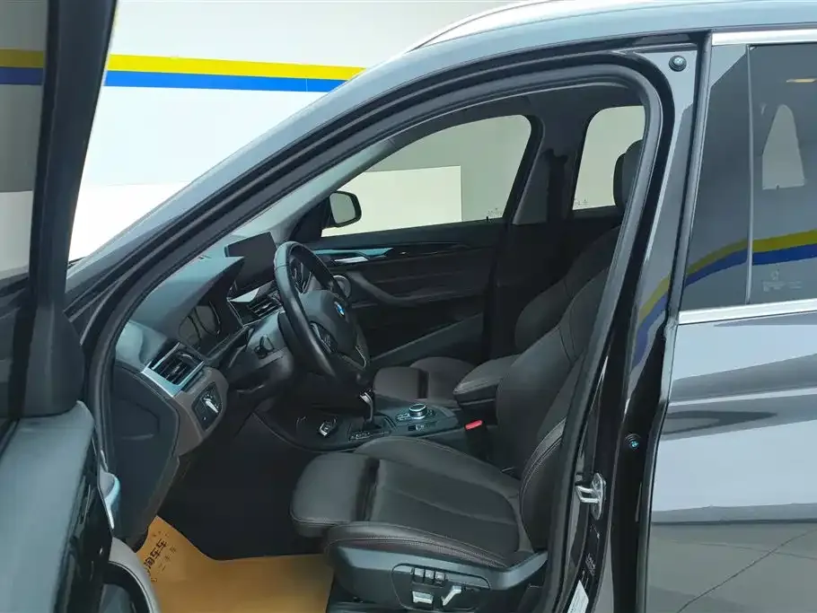 BMW X1 2021 из CN, фото 4