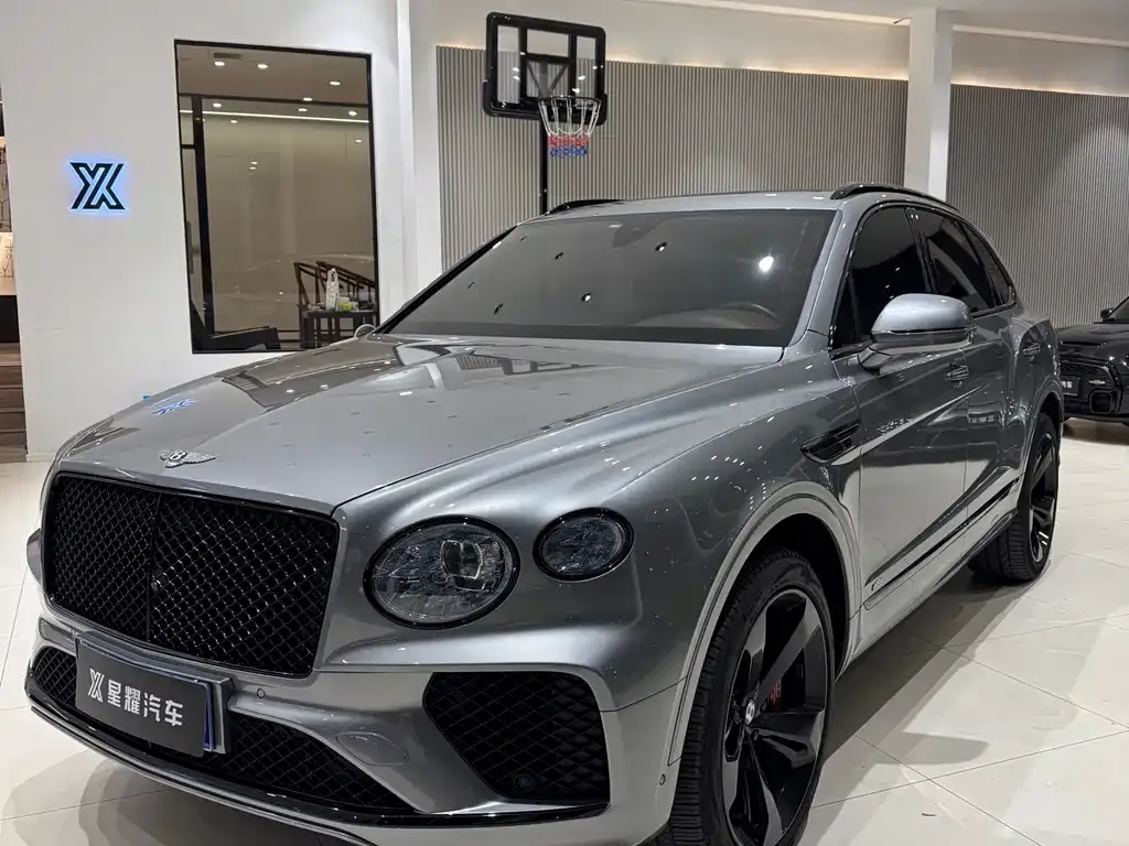 Bentley Bentayga 2021 из CN, фото 6