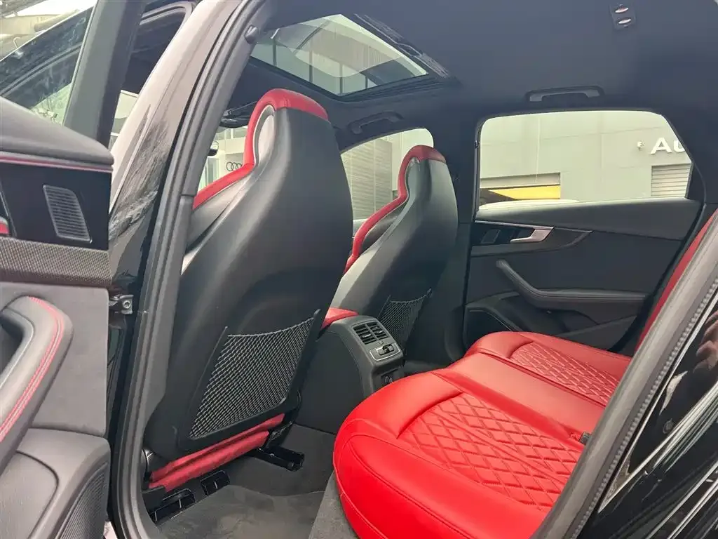 Audi S4 2025 из CN, фото 6