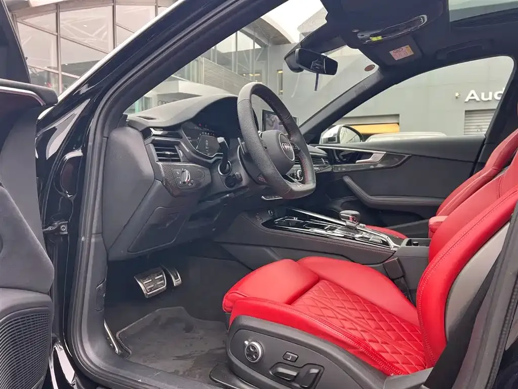 Audi S4 2025 из CN, фото 7