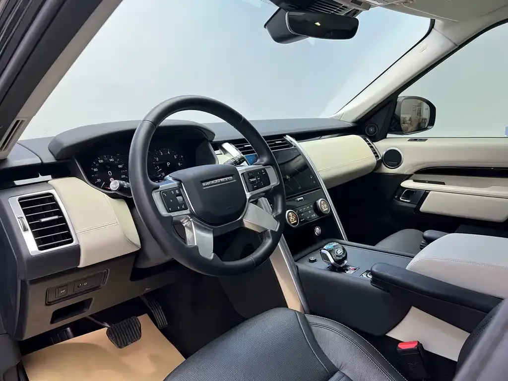 Land Rover Discovery 2024 из CN, фото 2