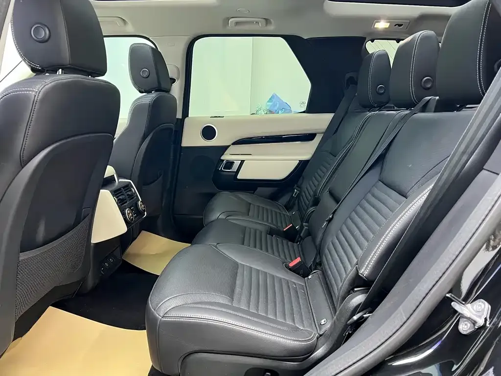 Land Rover Discovery 2024 из CN, фото 10