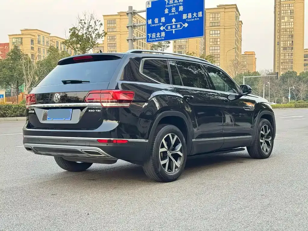 Volkswagen Teramont 2021 из CN, фото 8