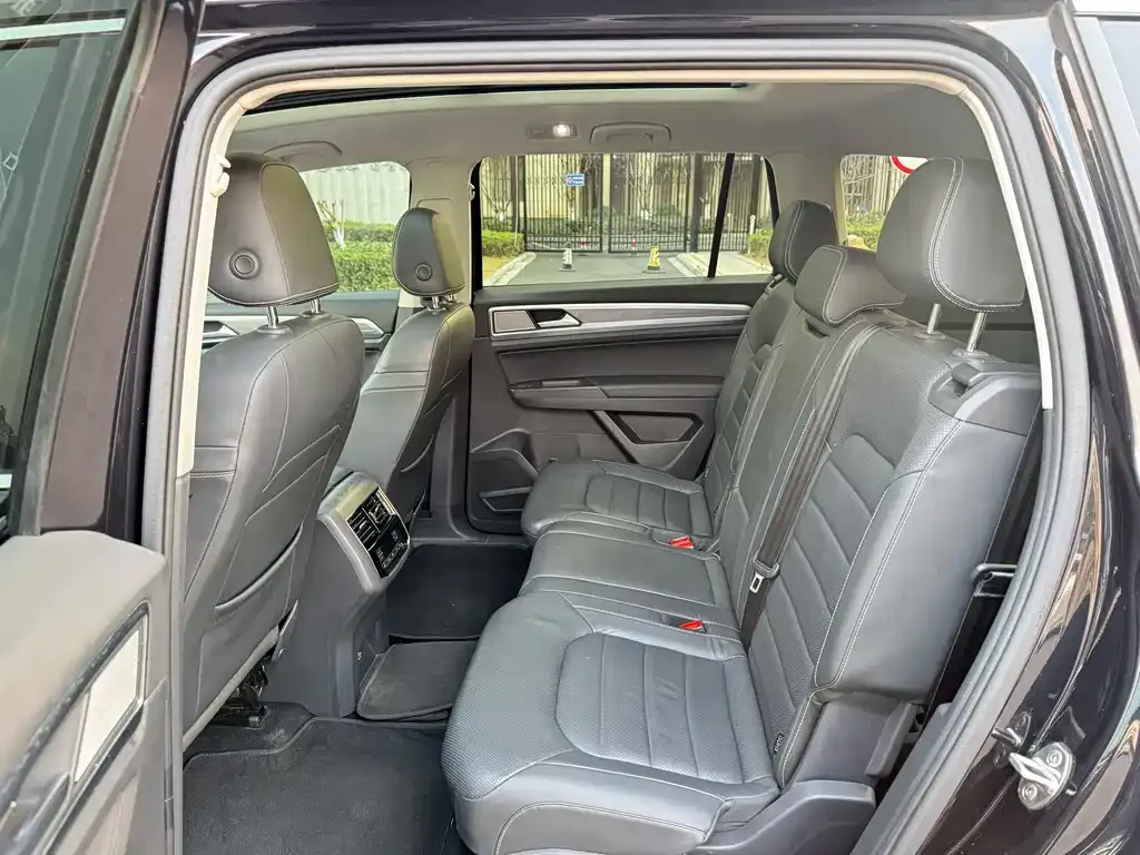 Volkswagen Teramont 2021 из CN, фото 6