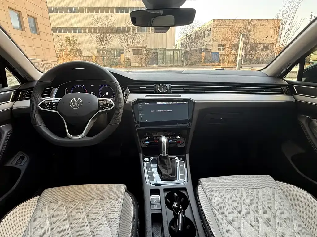 Volkswagen Magotan 2025 из CN, фото 10