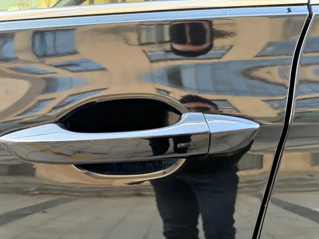 Volkswagen Magotan 2025 из CN, фото 3