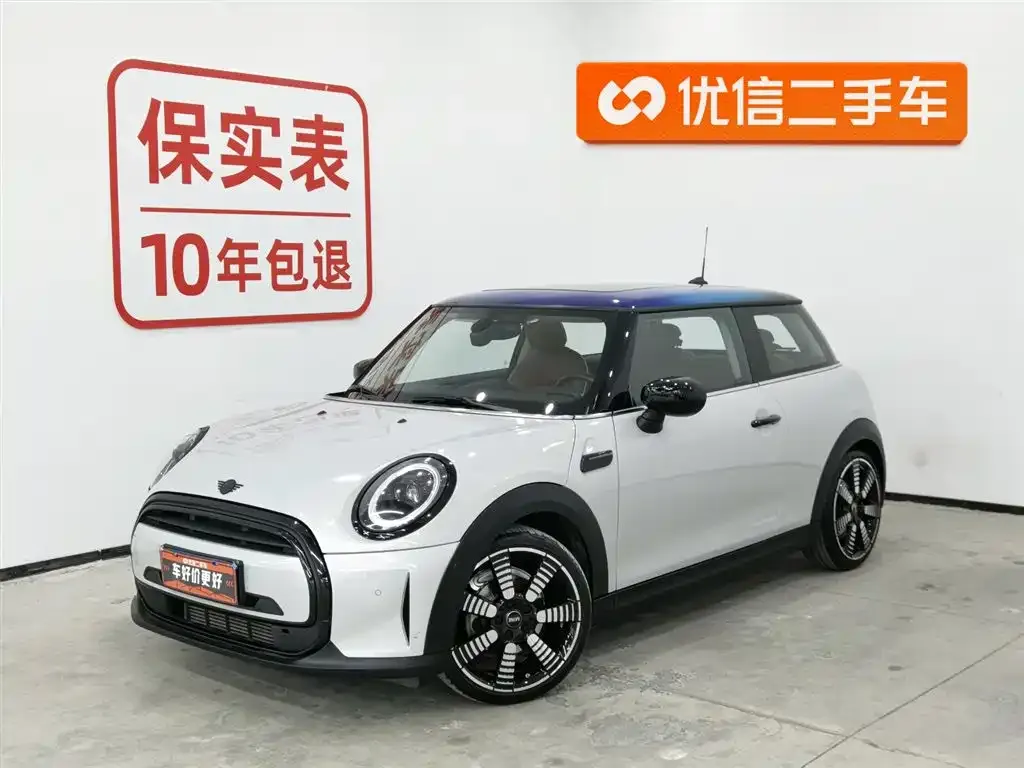 MINI Cooper (3-door) — фото 1