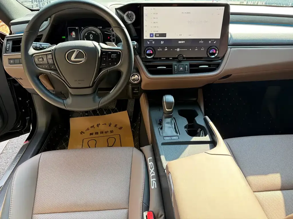 Lexus ES 2025 из CN, фото 6
