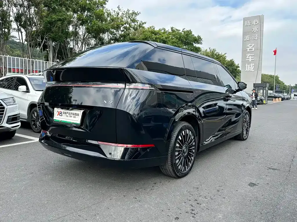 XPeng X9 2025 из CN, фото 6