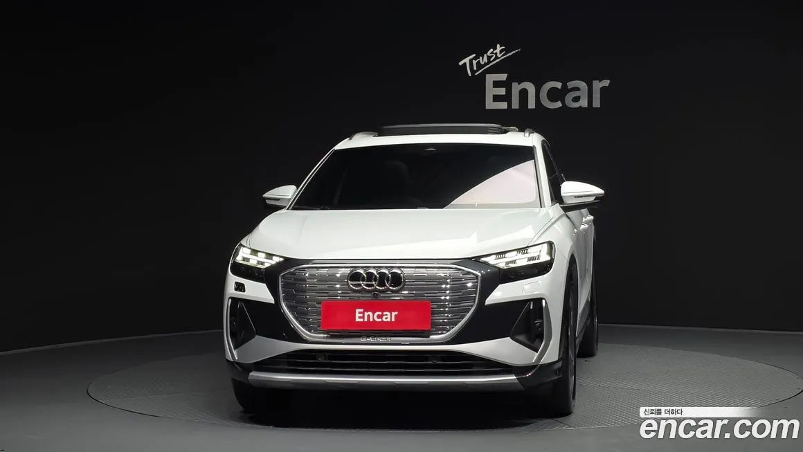 Audi Q4 e-tron 2023 из KR, фото 2