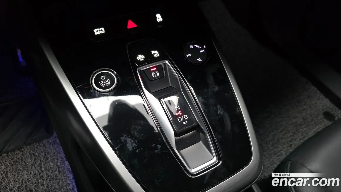 Audi Q4 e-tron 2023 из KR, фото 7