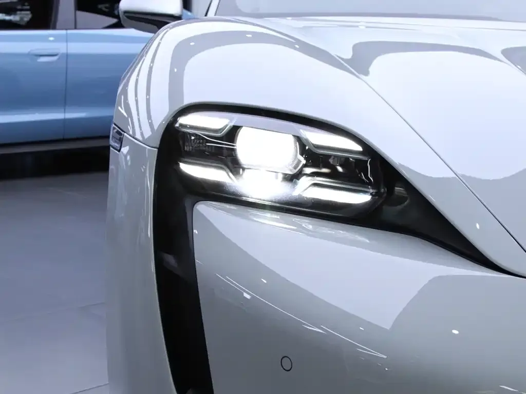 Porsche Taycan 2021 из CN, фото 4