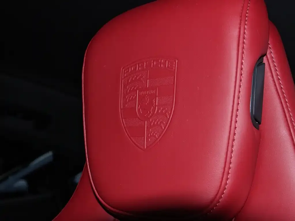 Porsche Taycan 2021 из CN, фото 2