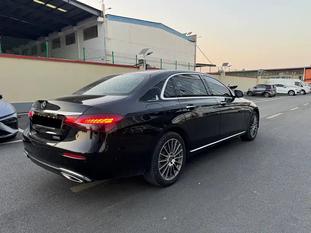 Mercedes-Benz E-Class 2021 из CN, фото 7