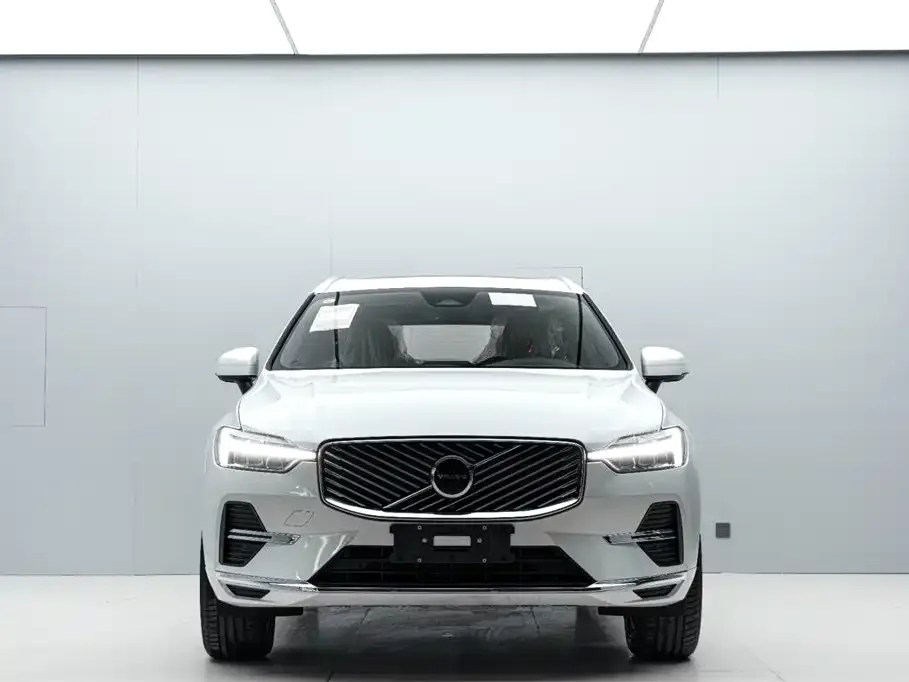 Volvo XC60 2026 из CN, фото 2