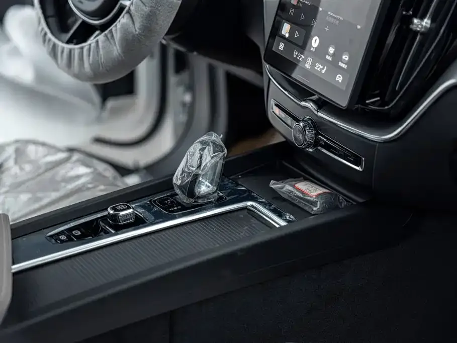 Volvo XC60 2026 из CN, фото 10