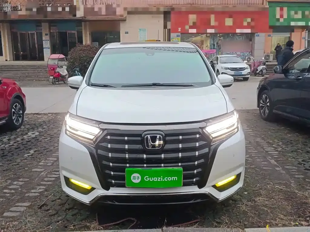 Honda Elysion 2022 из CN, фото 7