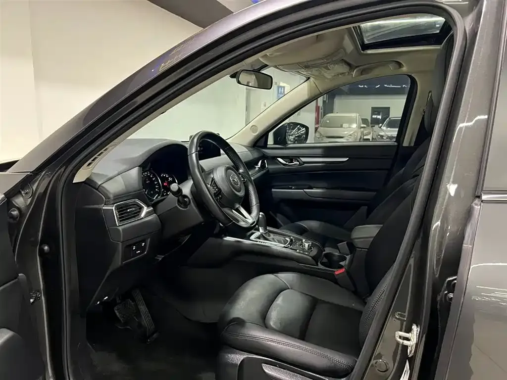 Mazda CX-5 2023 из CN, фото 9