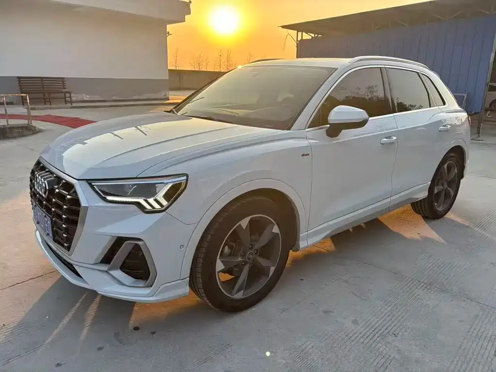 Audi Q3 2022 из CN, фото 1