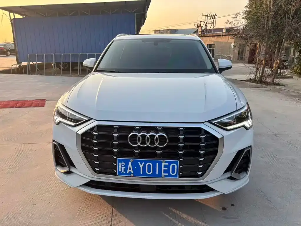 Audi Q3 2022 из CN, фото 2