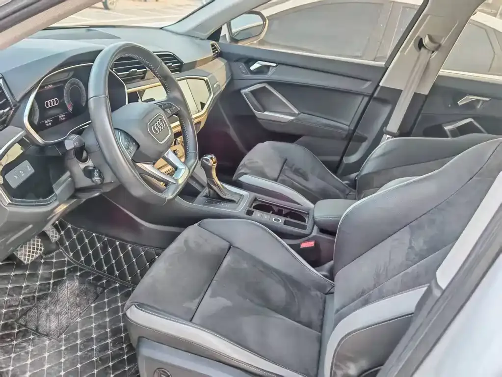 Audi Q3 2022 из CN, фото 5