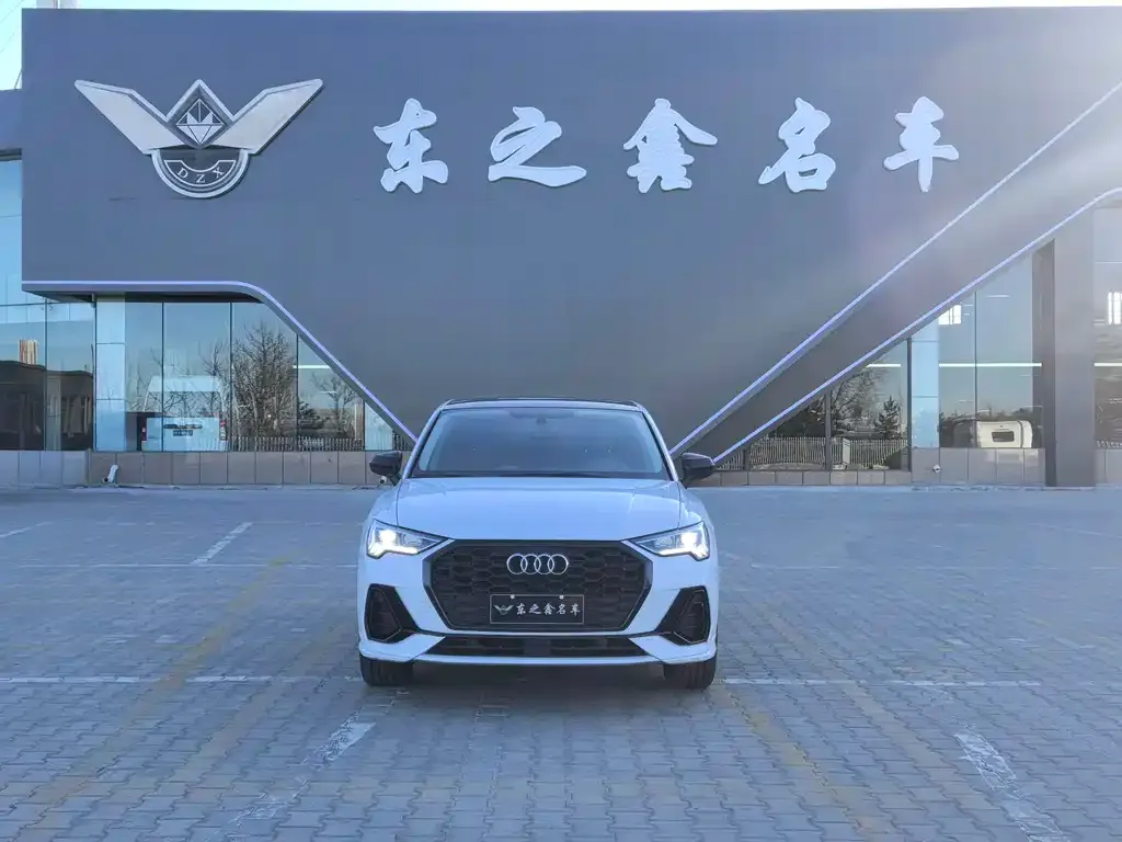 Audi Q3 Sportback 2023 из CN, фото 7